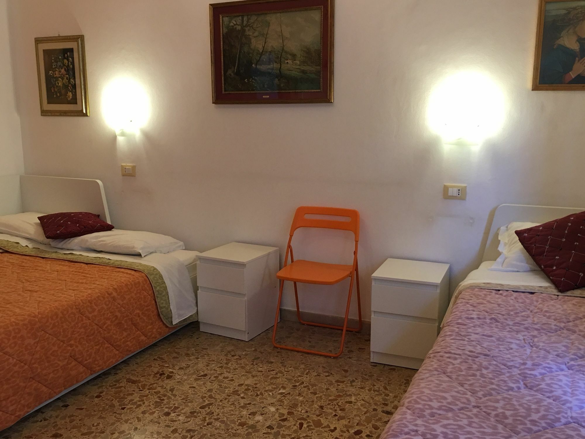 A Casa Doina Airport2 Bed and Breakfast Pisa Buitenkant foto