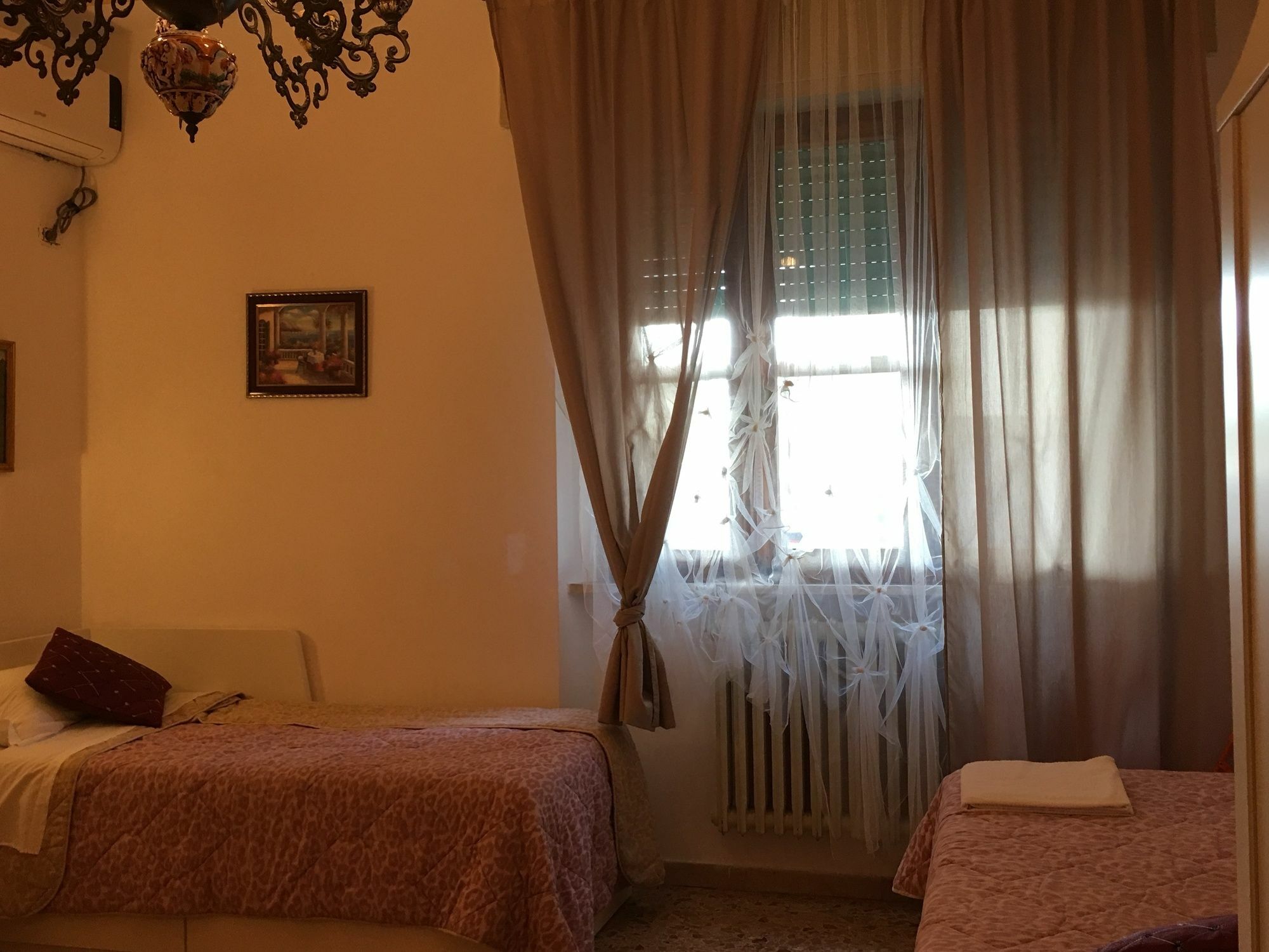 A Casa Doina Airport2 Bed and Breakfast Pisa Buitenkant foto